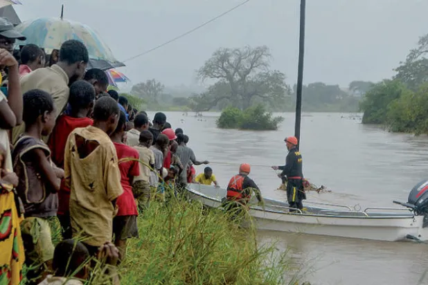 ارتفاع حصيلة الإعصار كينيث في موزمبيق إلى 38 قتيلاً