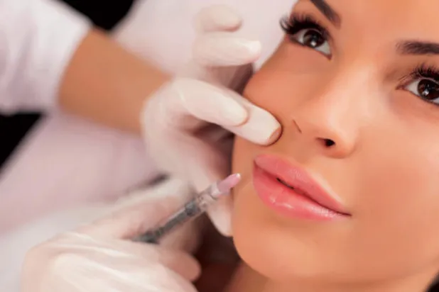 صالونات تجميل لحقن «البوتوكس» السريعة تنتشر في الولايات المتحدة