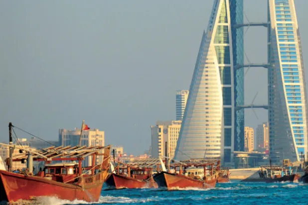 البحرين تتهيأ لتسلم 2.2 مليار دولار من الدعم الخليجي