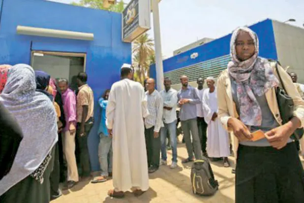 الاستثمارات الأجنبية تنتظر انقشاع ضبابية الموقف الاقتصادي في السودان