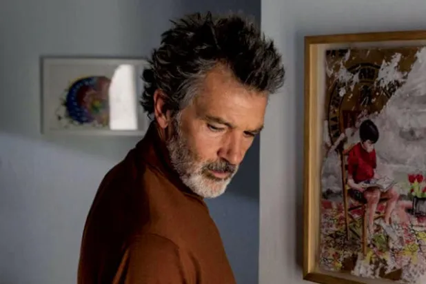 أنطونيو بانديراس في «ألم ومجد»