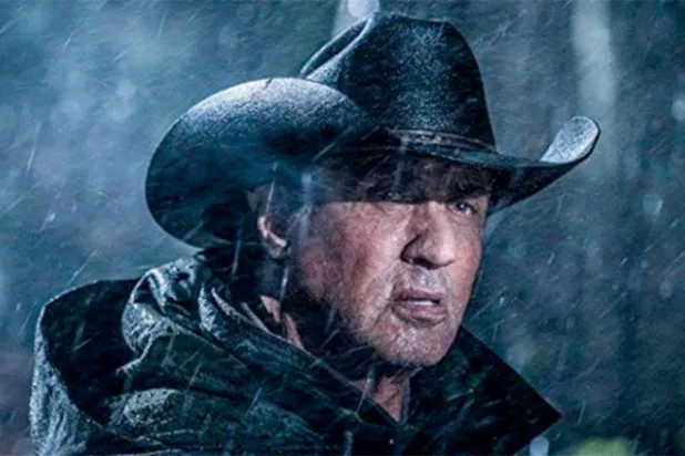 سلفستر ستالون لـ«الشرق الأوسط»: لا أقصد التباهي لكن «رامبو» يبقى الأقرب إليَّ