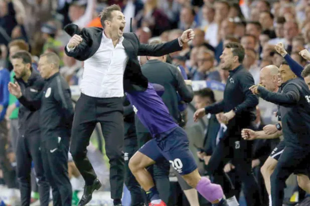 فرحة الصعود مستمرة رغم ما يتبعها من ألم