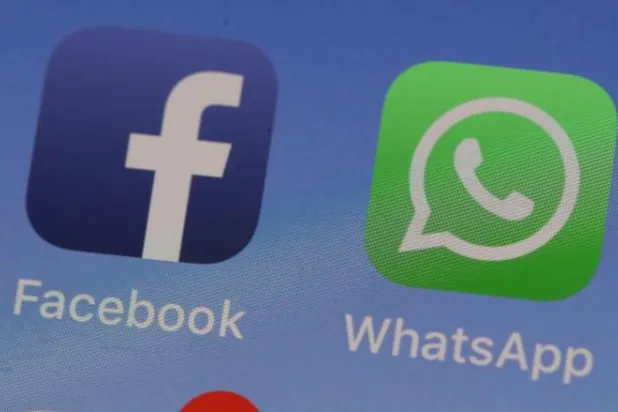 «واتساب» يختبر مشاركة الحالات على «فيسبوك»