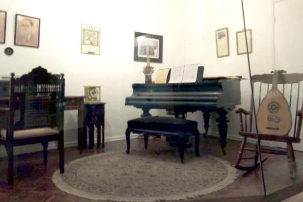 غرفة الموسيقار محمد عبد الوهاب