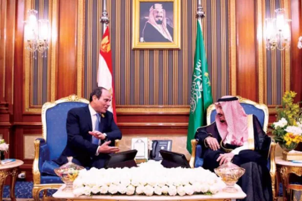 Kral Selman - Mısır Cumhurbaşkanı Abdulfettah el-Sisi ile  bir araya geldi (SPA)