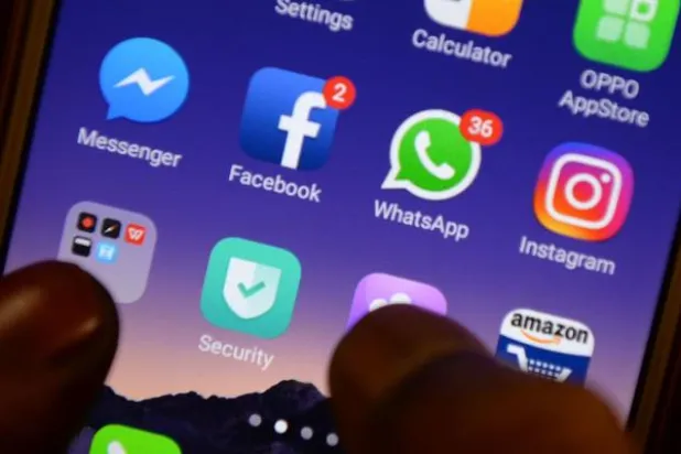 دراسة: الاستغناء عن «فيسبوك» و«إنستغرام» يجعلك أقل اكتئاباً