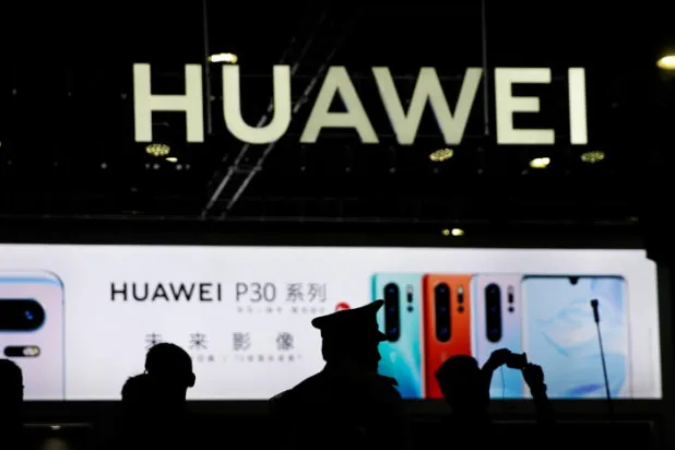 تحذير صيني لبريطانيا بسبب «هواوي»