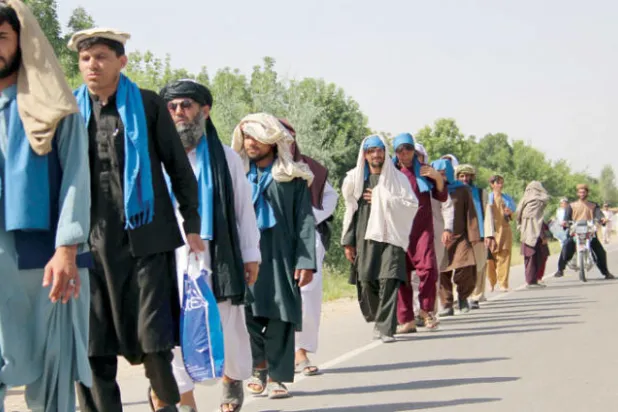 مسيرات السلام الأفغانية لمقابلة «طالبان التي تشبهنا»