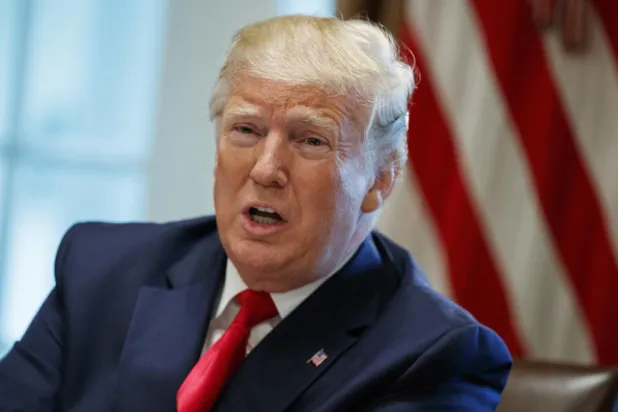 ترمب: سنبدأ طرد «ملايين» المهاجرين غير القانونيين