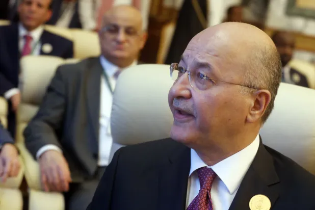 الرئاسات العراقية الثلاث تحدّد مهلة أسبوعين لملء شواغر الحكومة