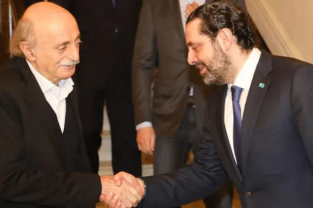 تدهور العلاقة بين جنبلاط والحريري يلامس «القطيعة»