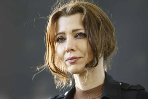 İranlı okurun tercihi Elif Şafak