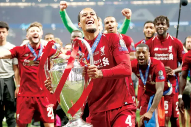 فان دايك لعب دوراً بارزاً في فوز ليفربول بدوري الأبطال بعد أن أصبح أغلى مدافع في العالم