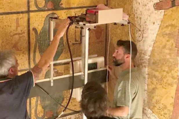 حیرت باستان شناسان از معمای اتاق های مخفی پشت مقبره توت عنخ آمون در مصر