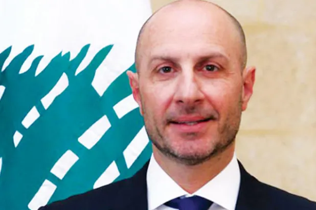 جريصاتي لـ «الشرق الأوسط»: السياسة أفشلت خطط حل أزمة النفايات