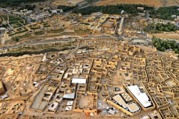 حي الطريف يعد أحد أهم مكونات المنطقة تاريخيا