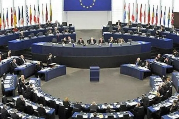 البرلمان الأوروبي يستكمل التعيينات وينتخب الإيطالي ساسولي رئيساً له