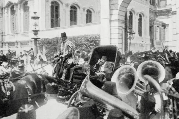 Osmanlı'dan günümüze basın: Bir köşe kapmaca oyunu
