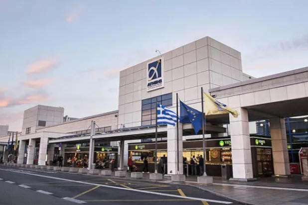 مذكرة تفاهم بين الكويت واليونان لتشغيل رحلات طيران مباشرة