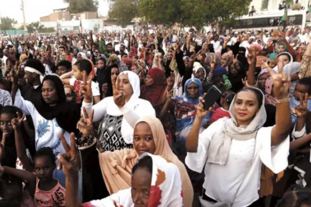 Sudan'da askerler ve siviller nasıl uzlaşıya vardı?