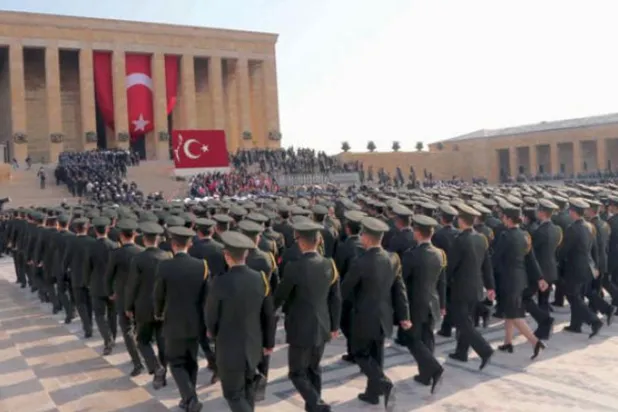 تركيا توسّع الاعتقالات في صفوف الجيش مع اقتراب ذكرى المحاولة الانقلابية