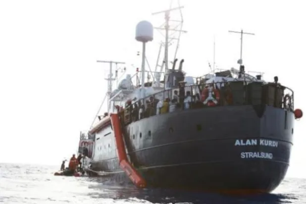 السفينة «آلان كردي» تنقذ 44 مهاجراً قبالة سواحل ليبيا