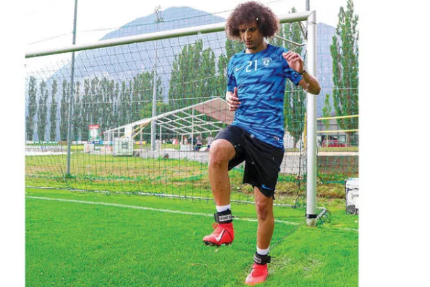 طبيب للهلاليين: باستطاعة عموري اللعب 90 دقيقة