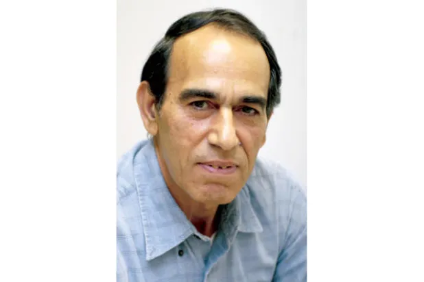 شخصيات تغتصب التاريخ في غفلته