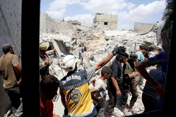 الحملة «الواهنة» شمال سوريا تكشف حدود القوة الجوية السورية والروسية