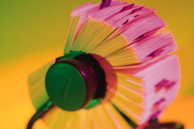 How to Organize Your Messy Contacts List