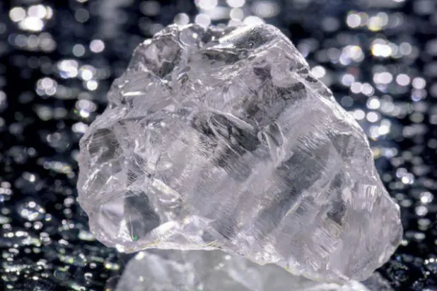 استخراج أكبر حجر ألماس في أوروبا من منجم روسي