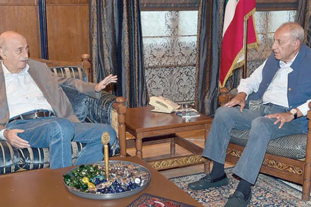 قطيعة بين «الاشتراكي» و«حزب الله»... ووساطات لوقف السجالات