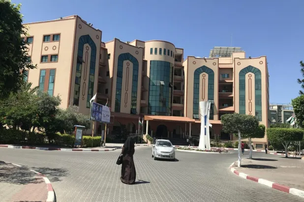 Filistin'de üniversiteler uçurumun kıyısında