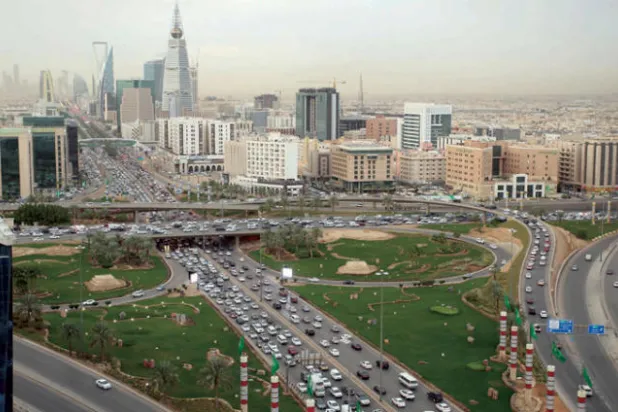 انخفاض 35 % في قيمة صفقات القطاع العقاري التجاري السعودي