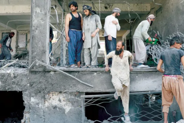 عشرات القتلى والجرحى في تفجيرات هزت كابل