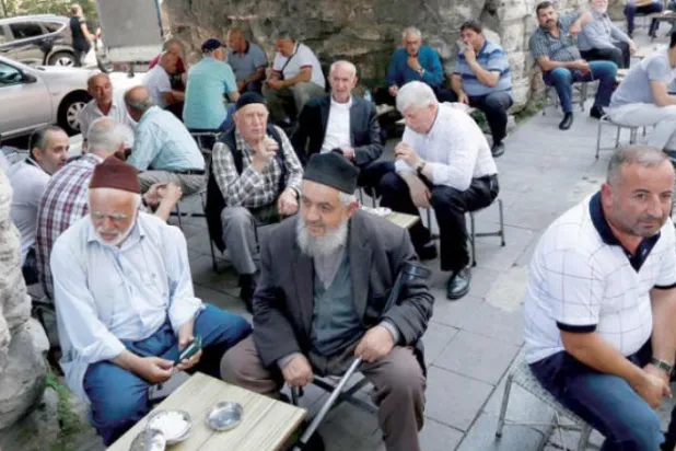 سایه بیکاری بر سر فارغ التحصیلان در ترکیه