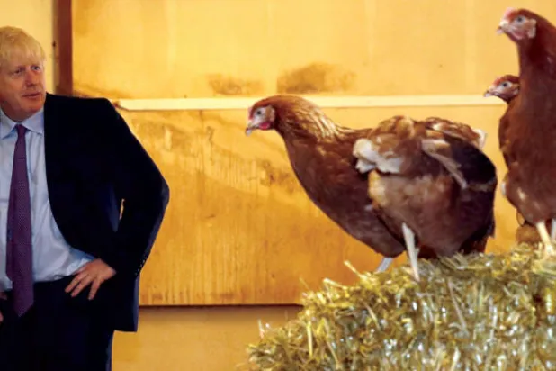 إصرار جونسون على «بريكست» من دون اتفاق يطيح الإسترليني إلى أدنى مستوياته