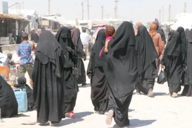 El-Hol Mülteci Kampı’ndaki DEAŞ’lı kadınlar