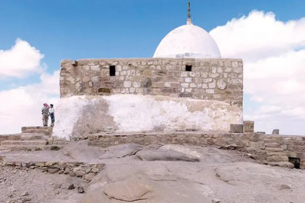 الأردن يغلق مقام النبي هارون في البتراء