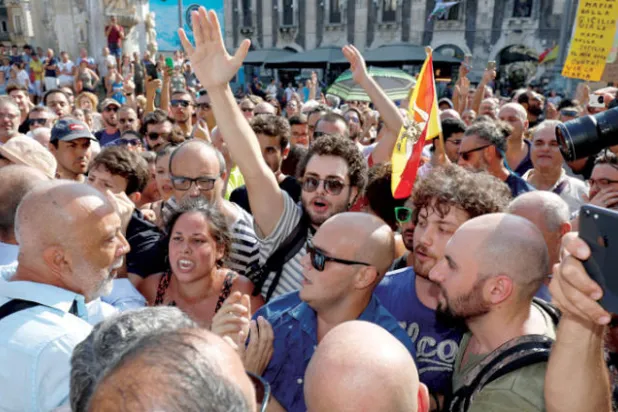 جذور الأزمة السياسية الإيطالية