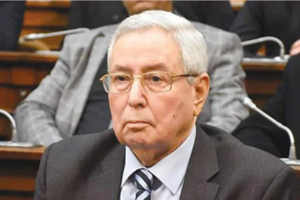 الرئيس الجزائري المؤقت يجري تغييرات في الجيش