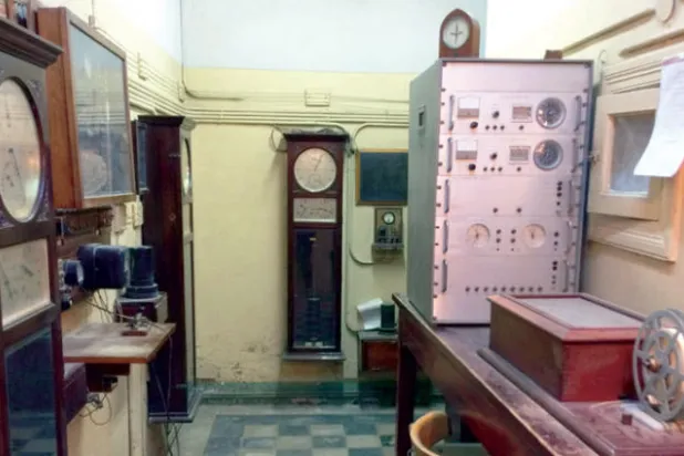 غرفة الساعات الفلكية الأقدم بعد غرينتش