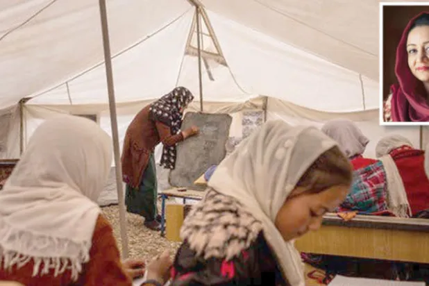 على وقع السلام... نساء أفغانستان يتخوفن من عودة الزمن إلى الوراء