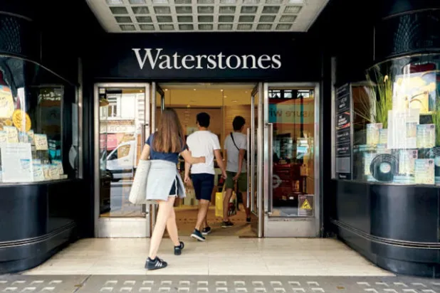 أحد فروع مكتبة واترستونز (نيويورك تايمز)