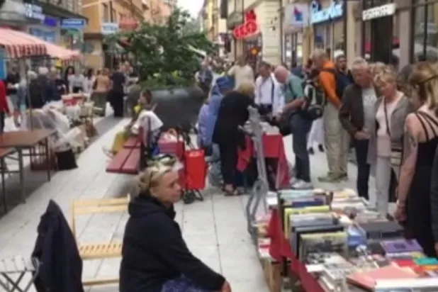 Dünyanın en uzun kitap stantları İsveç’te kuruldu