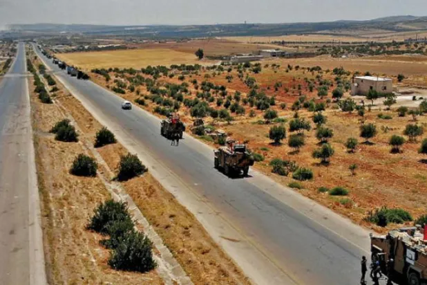 Türkiye, Fırat'ın doğusunda ABD ile 'uzlaşırken' İdlib'de Rusya'yı 'test ediyor'