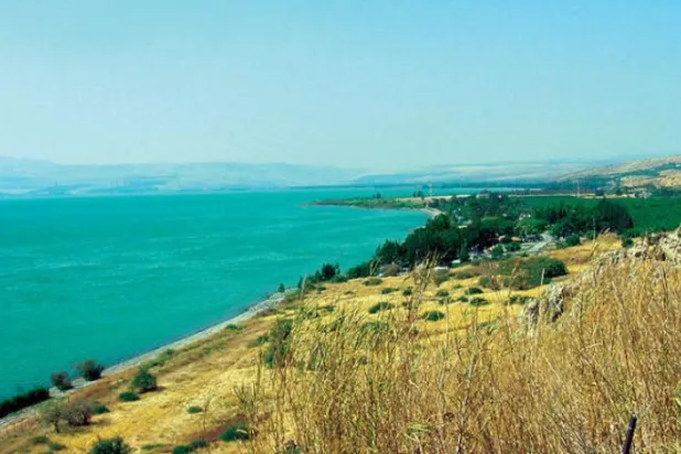 Taberiye Gölü’nün çekilen suları depremin habercisi mi?