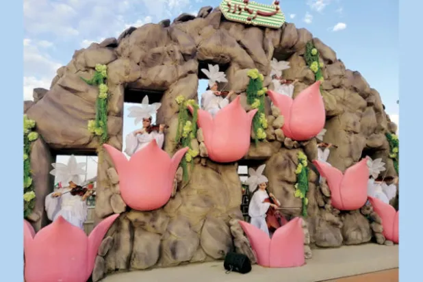 «أوركسترا الورد» يعزف ألحان «بيتهوفن» في فضاء الطّائف