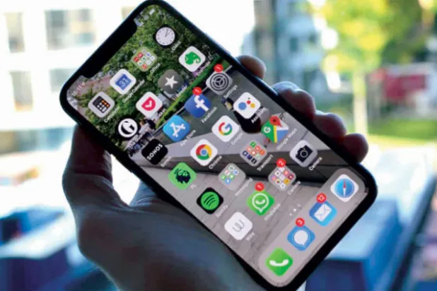 «غوغل» تكشف عن ثغرة أمنية خطيرة في هواتف آيفون